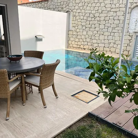 Anchor Ξενοδοχείο *