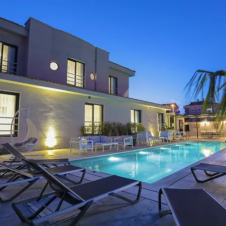 Anchor Ξενοδοχείο *